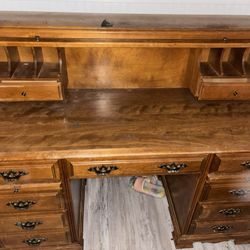 Wood Hidden Roll Up Desk