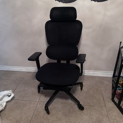 Office / Gaming Chair 