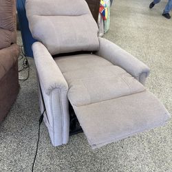 Lift recliner