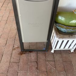 Pet Safe Sliding Door