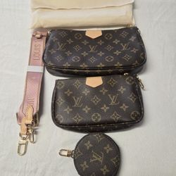 Louis Vuitton Multi Purse.