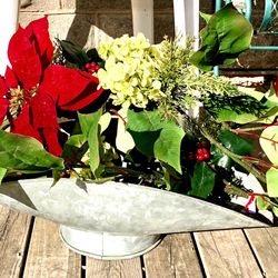 Galvanized Wood Holder & Garland