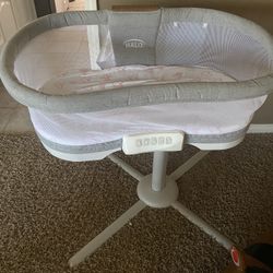 halo bassinest swivel sleeper 