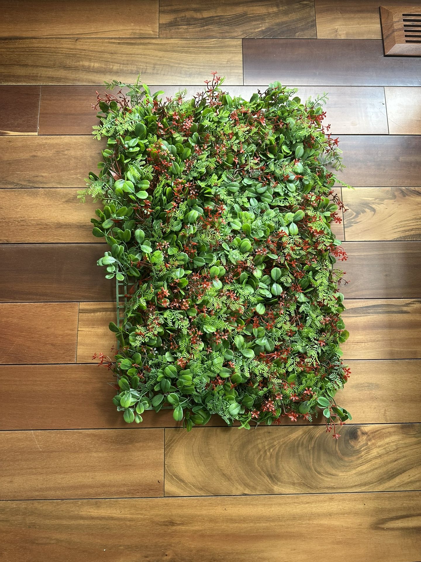 Faux Foliage - Outdoor Party/Patio Accessories