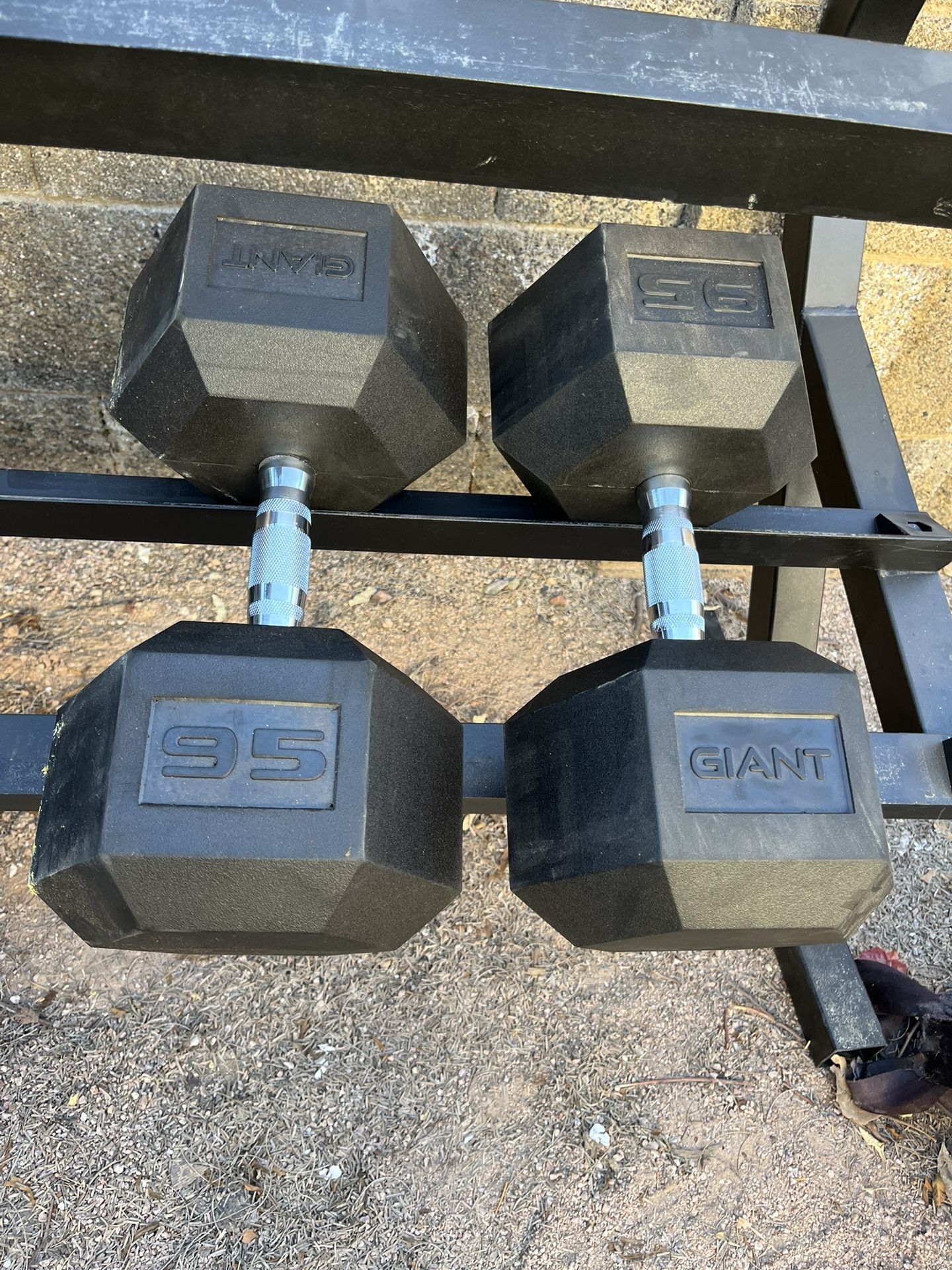 95lb Hex Rubber Dumbbell Set Weights