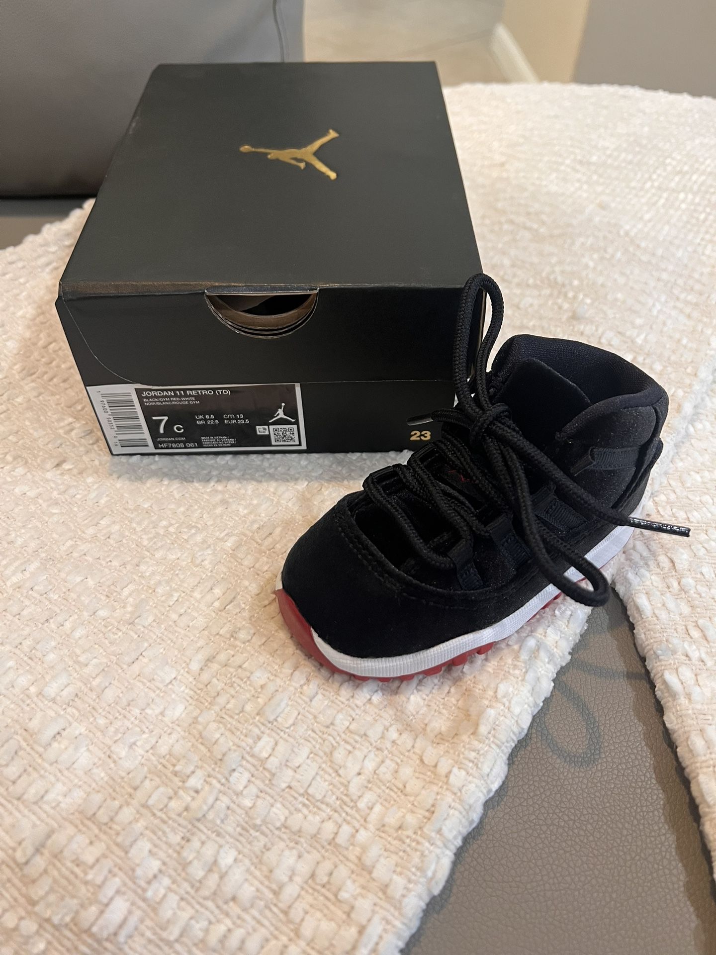Jordan 11 Retro Toddler.