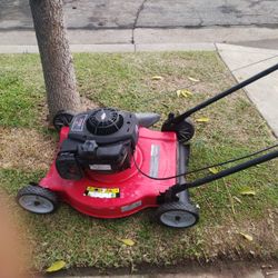 Push Lawn Mower Runs Good $75 Bagless