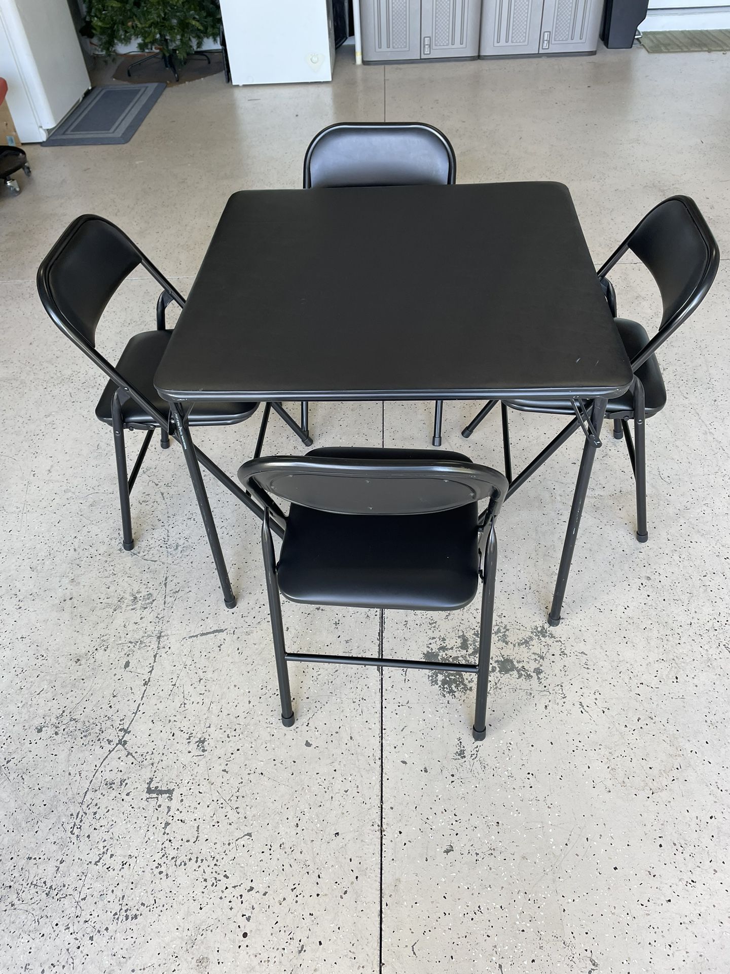 Card Table & Chairs 