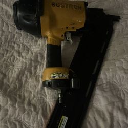 BOSTITCH nail Gun Works Great 