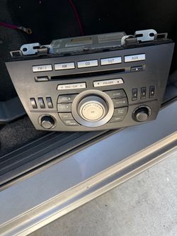 Mazda OEM Car Stereo CD Radio Head Unit
