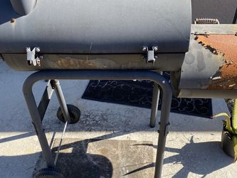 Charbroil Smoker and Grill