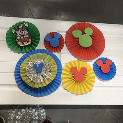 Mickey Mouse clubhouse party decor