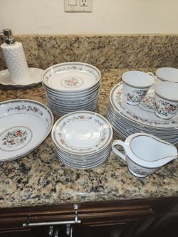 29 pc Seizan Fine China "China Town #7916