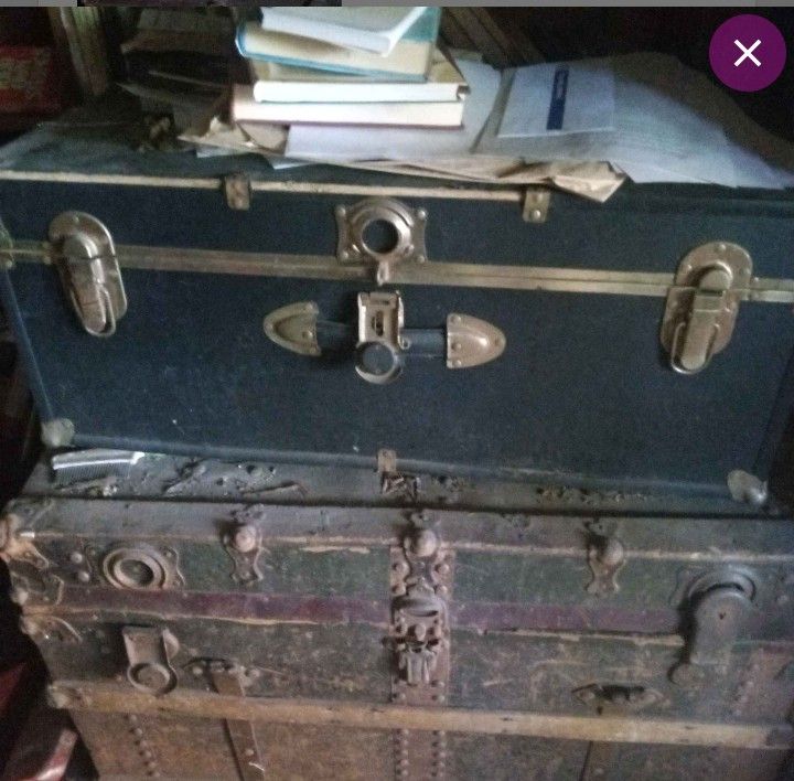 Vintage Gold Trim Chest From The 1920s