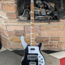 Rickenbacker 4003 Bass Guitar 