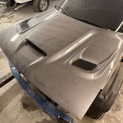 Dodge Challenger Hood 
