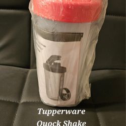 Tupperware Quick Shake Container With Red Lid