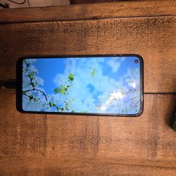 Samsung Galaxy A11 | AT&T | Cracked Screen | As-Is