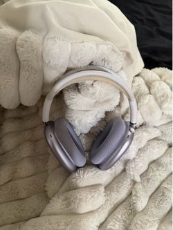 USB-C AirPods ProMax