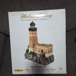 Harborside Village Lighthouse Lighted House Collectible