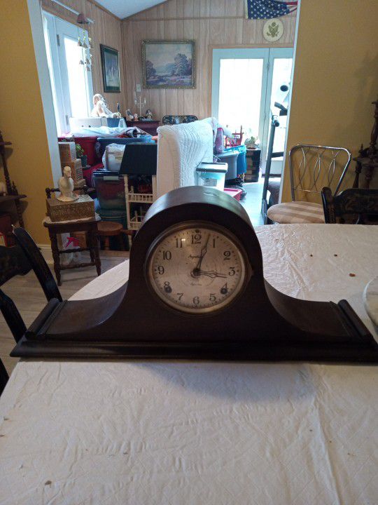 Ingraham 8-day Vintage Mantle Clock Needs Repair