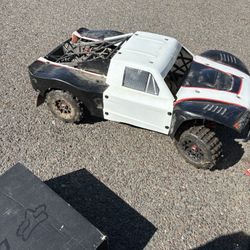2 stroke gas powers monster rc car