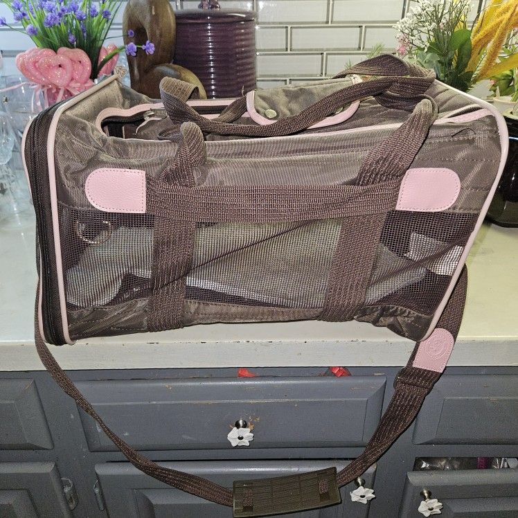 PET CARRIERS. METAL $10 SOFTSHELL $19 EACH