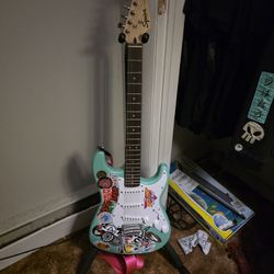 Squier Bullet Stratocaster Hardtail Seafoam Green Solid Body Guitar