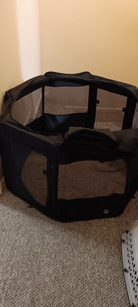 Pet Playpen, Cat Tree, Pet Carrier 