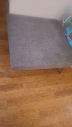 Free living room ottoman