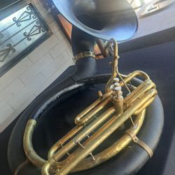 Sousaphone (Tuba)