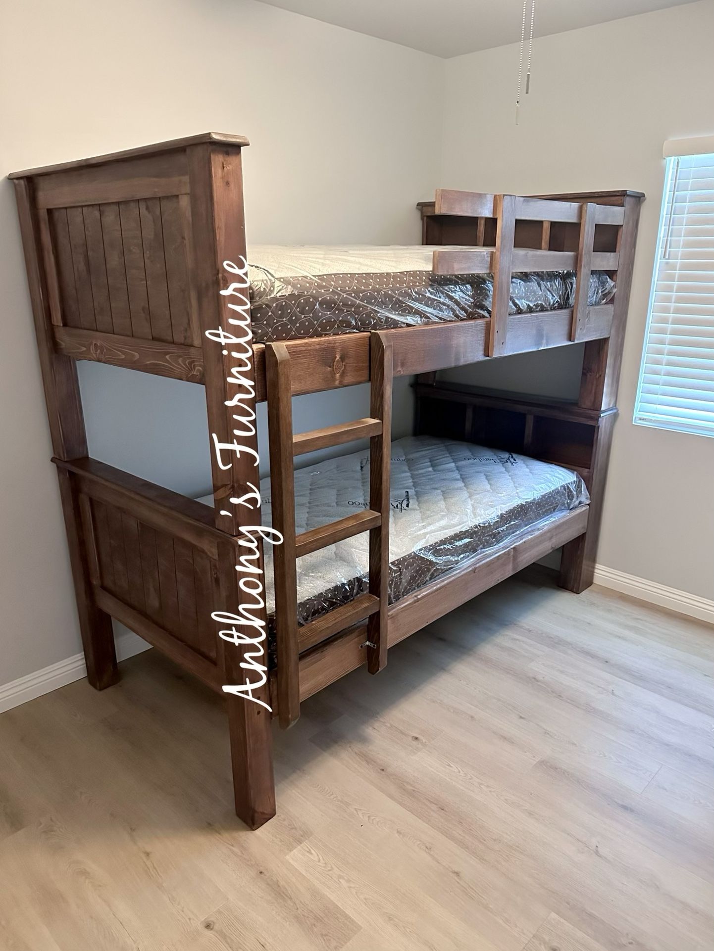 Twin Bunk Bed With Mattresses 