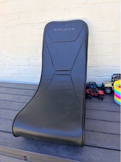Game chair