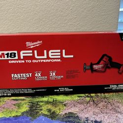 Milwaukee M18 FUEL 18V Lithium-Ion Brushless Cordless HACKZALL Reciprocating Saw (Tool-Only)