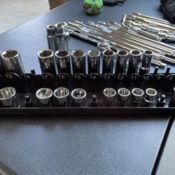 Sockets 