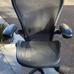 Herman Miller Aeron Office Desk Chair