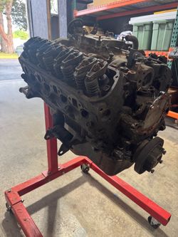 1970 V8 Engine Block Long Block - 351W Ford