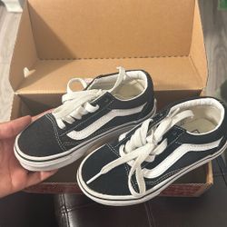 Kids Vans Old School Size 11