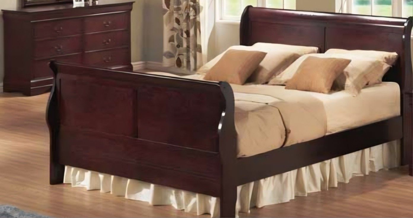 Free Sleigh Bed/dresser