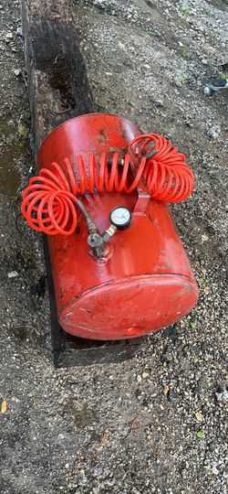 Air tank