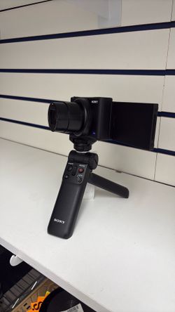 Sony ZV-1 Vlogging Camera