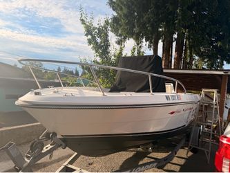 1998 Robalo 1820