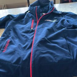 This Is An Extra Large Men’s Patriots Jacket