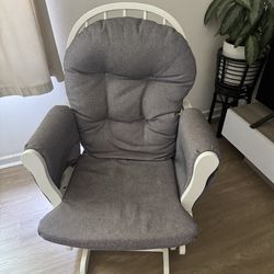 Rocking chair with ottoman