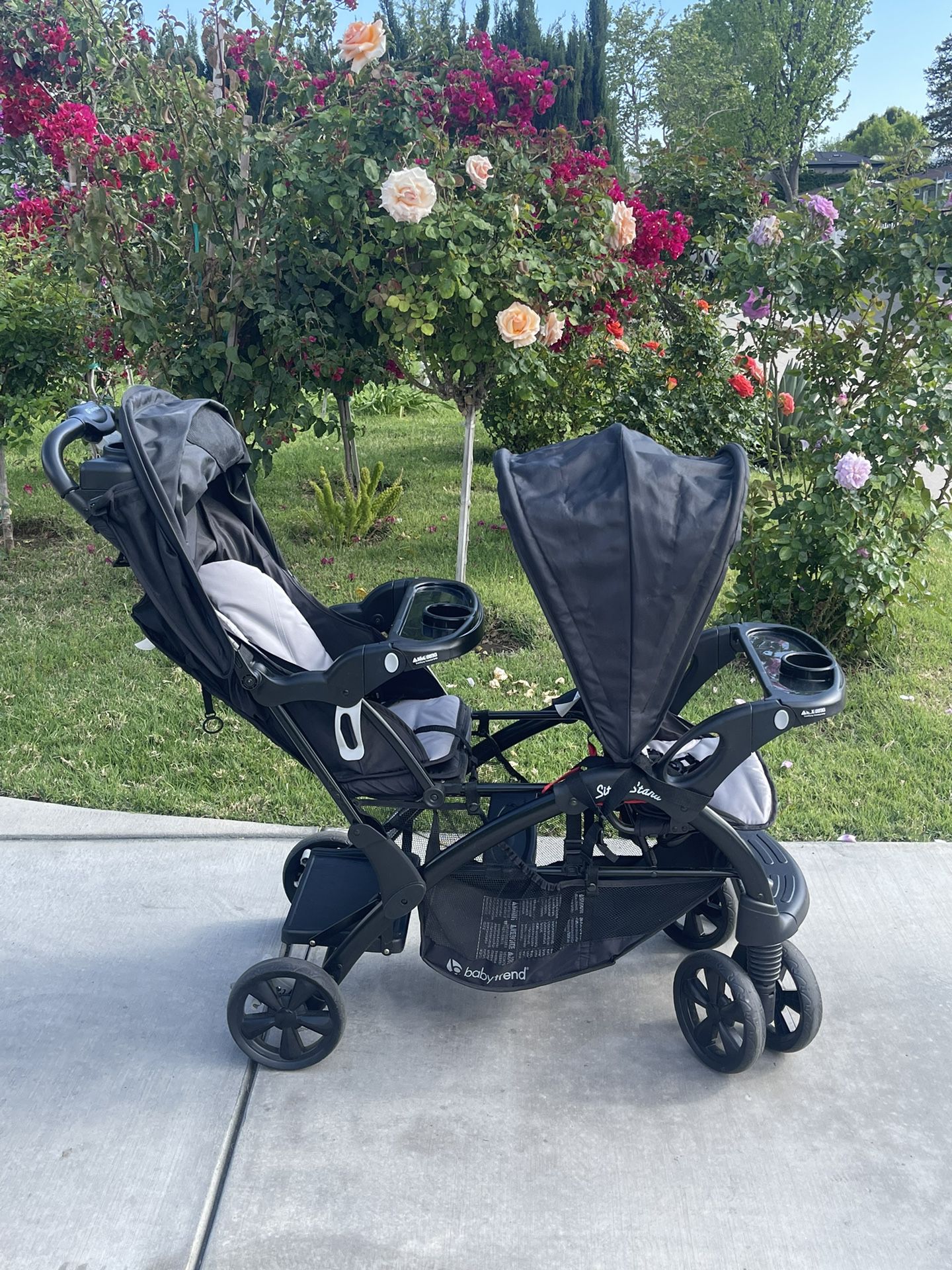 Baby Trend Double Stroller (Sit n Stand)