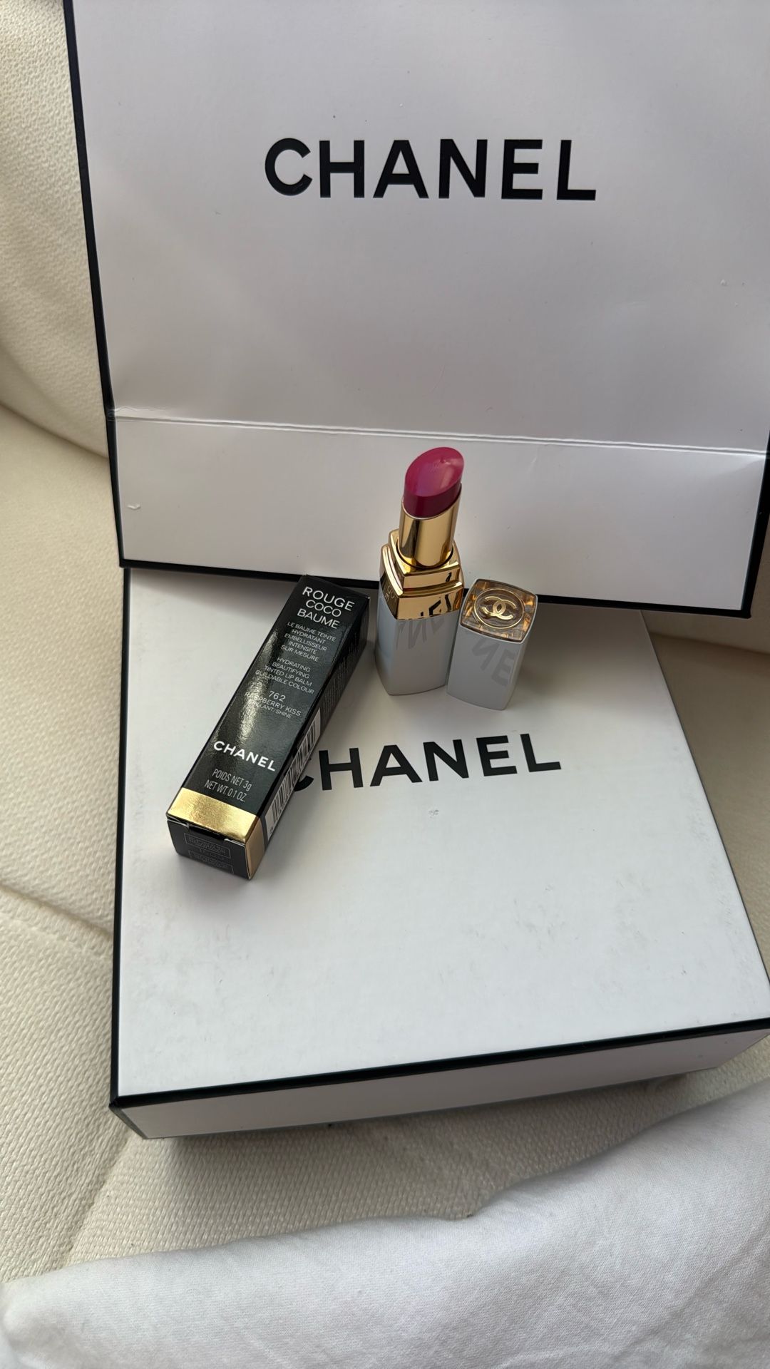 Chanel 762 Lipstick Raspberry Kiss Labiales Chanel Nuevas Regalos Mujer MRSP $75