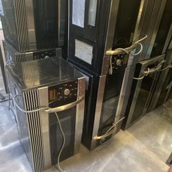 Vent Hood Microwave and Broiler 