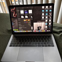 MacBook Pro  Retina 13 Inch 