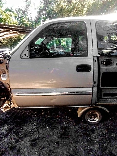 99-06 Chevy Or GMC Driver Door
