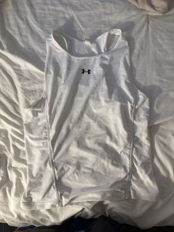 Under armor tank, size M